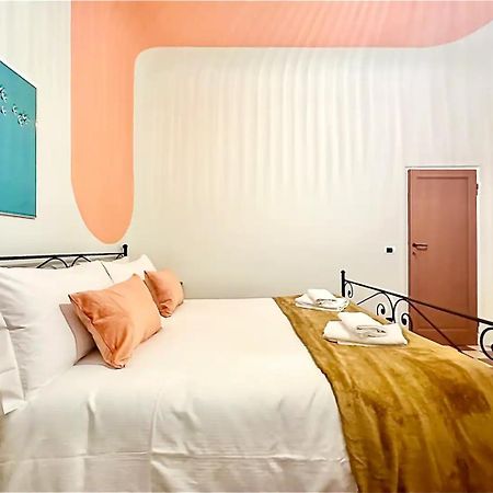 Raffaelli Rooms Travel Florence Close San Frediano Ngoại thất bức ảnh