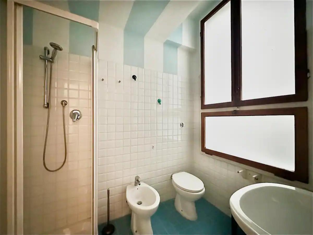 Raffaelli Rooms Travel Florence Close San Frediano Ngoại thất bức ảnh